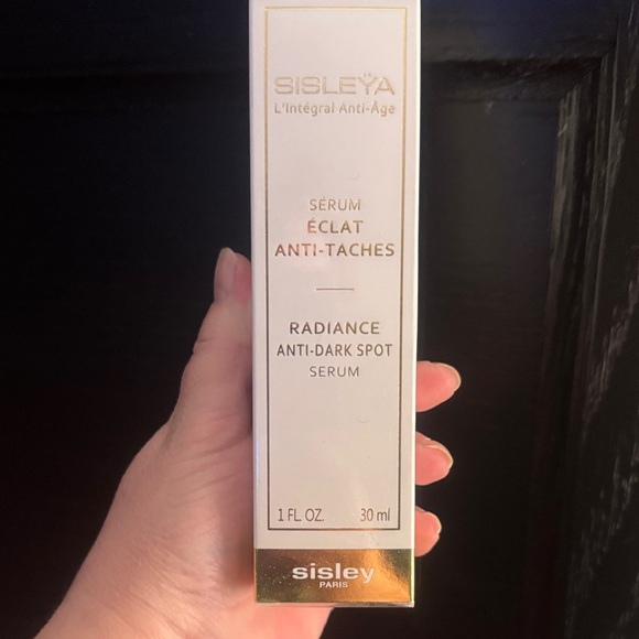 Sisley-Paris L'Intégral Anti-Age Serum/Anti-Dark Spot for face. White Serum. NIB - Picture 6 of 15
